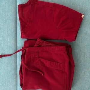 Greys anatomy barco maroon scrub set small